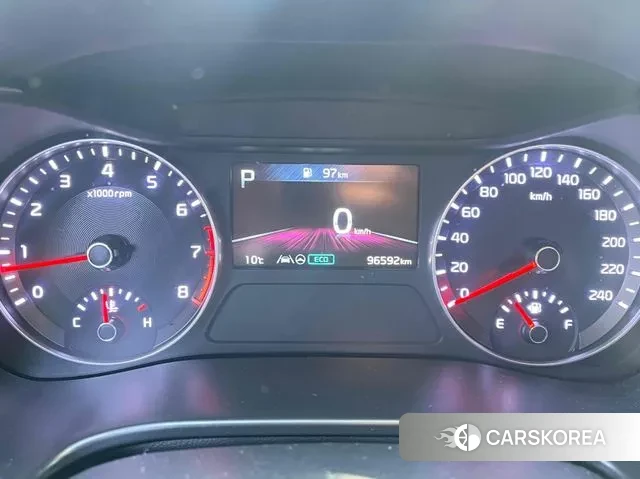 Kia The New K3 2nd generation 2023 Белый из Кореи, фото 4