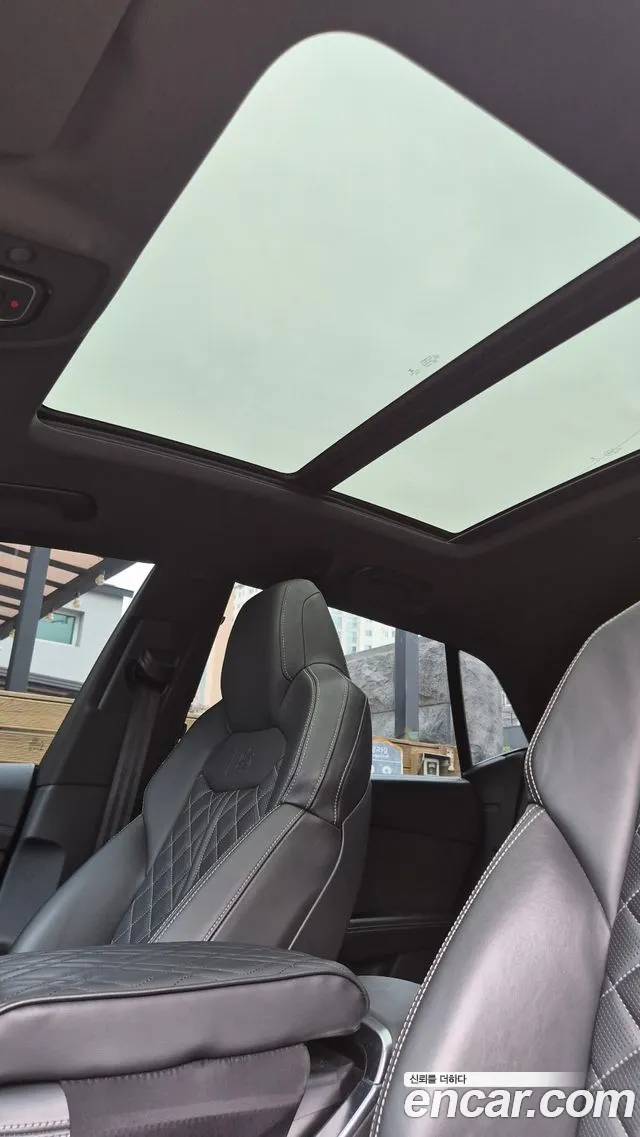 Audi Q8 (4M) id 2685580 из Кореи 4