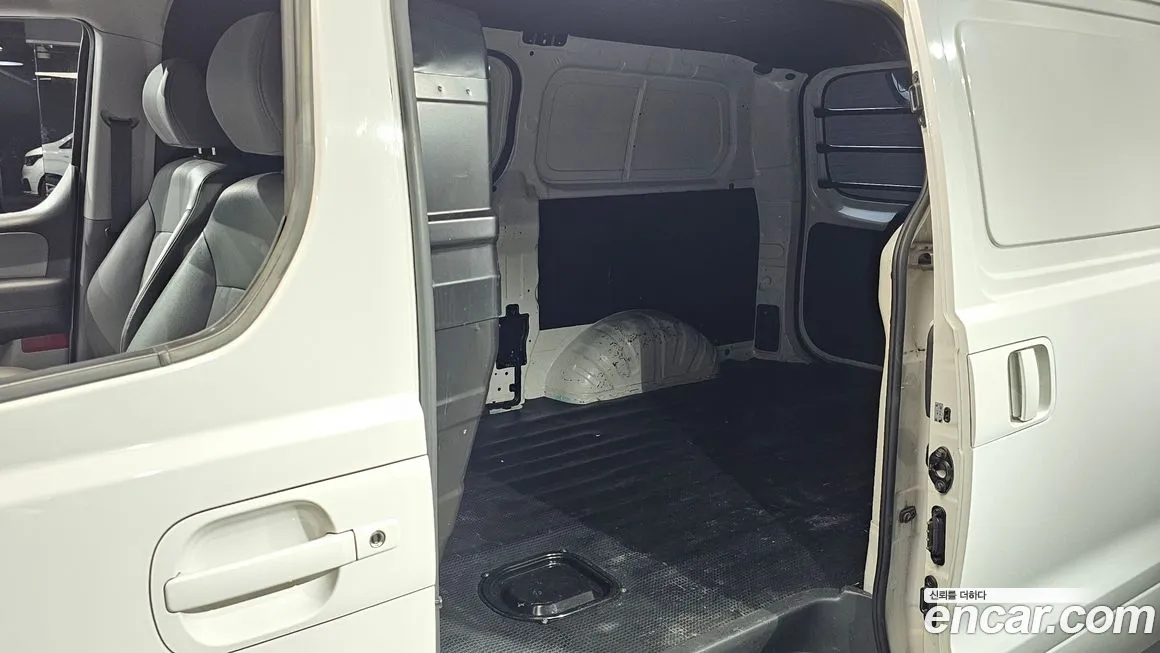 Hyundai The New Grand Starex 2019 Белый из Кореи, фото 4