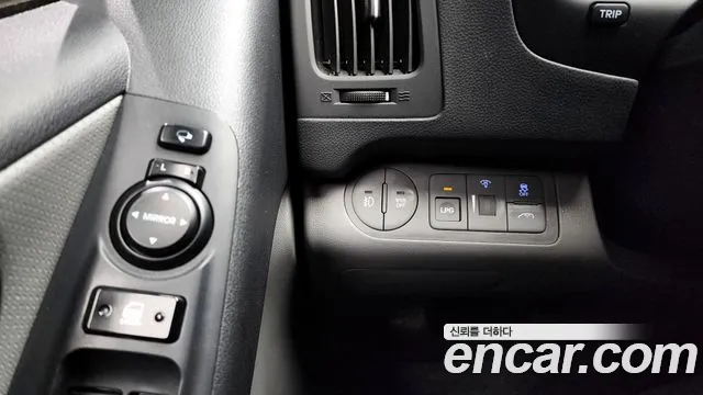 Hyundai The New Grand Starex 2021 Желтый из Кореи, фото 4