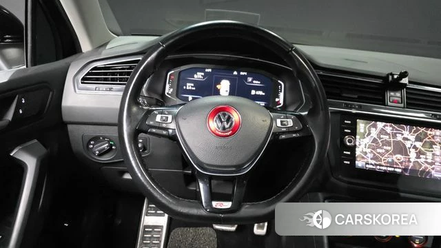 Volkswagen Tiguan second Generation 2020 Черный из Кореи, фото 4