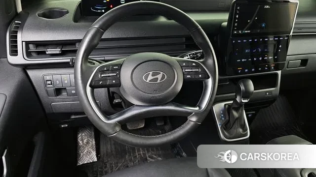 Hyundai Staria 2025 Белый из Кореи, фото 4