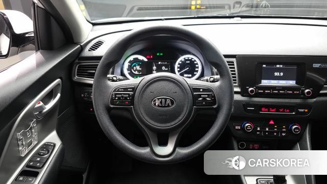 Kia Niro 2018 Белый из Кореи, фото 4