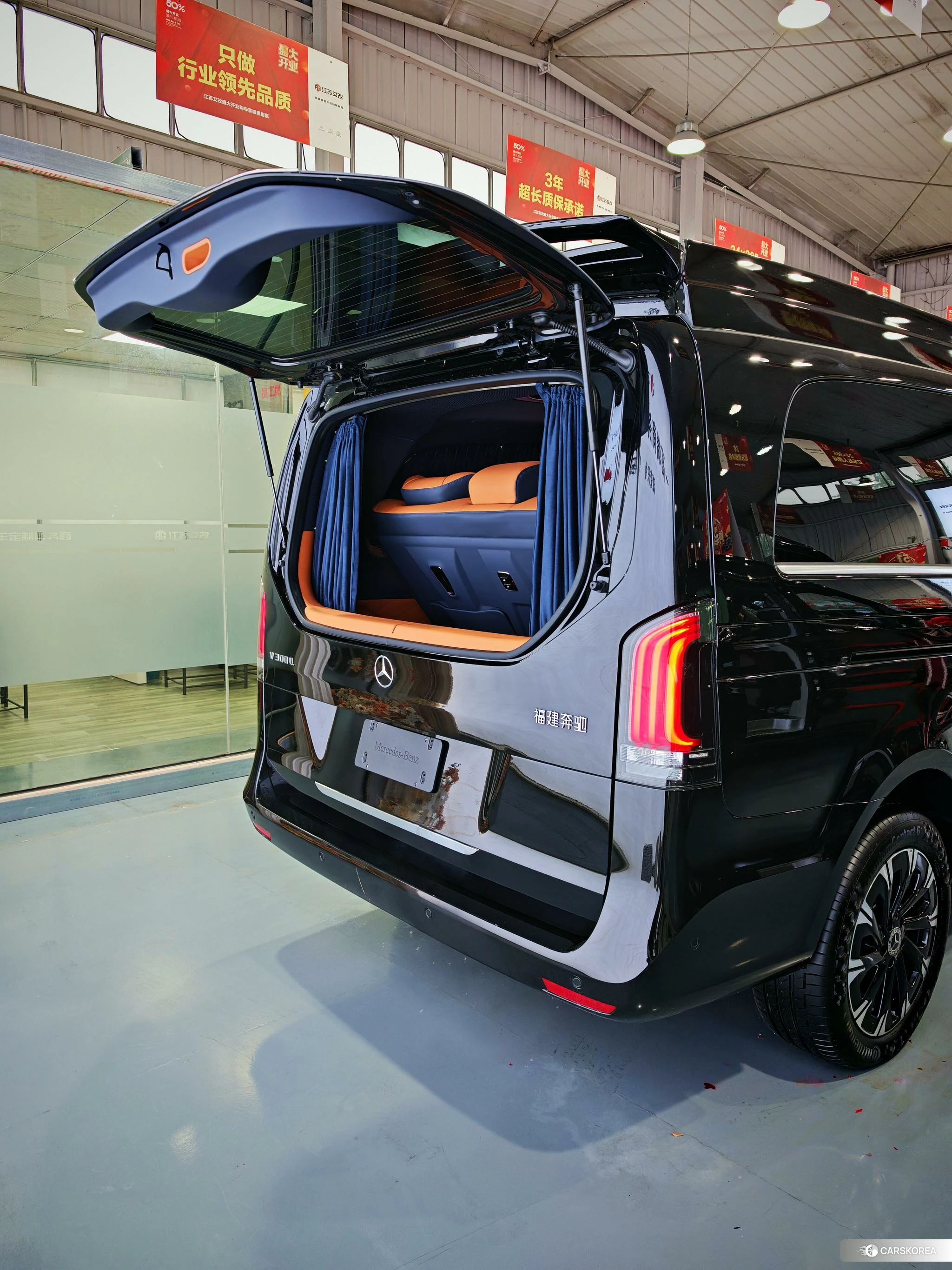 Mercedes-Benz Vito 2024 Черный из Китая, фото 4