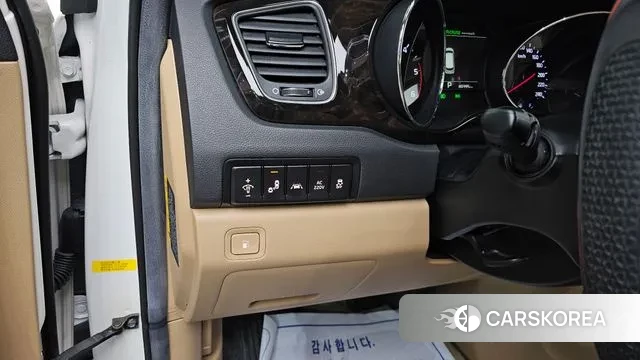 Kia The New Carnival 2018 Белый из Кореи, фото 4