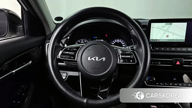 Kia Seltos 2022 Белый из Кореи, фото 4