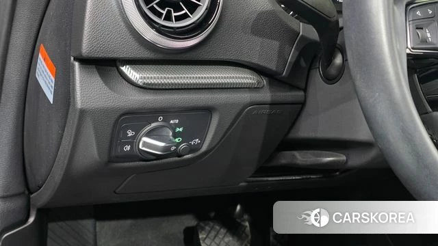 Audi New A3 2020 Черный из Кореи, фото 4