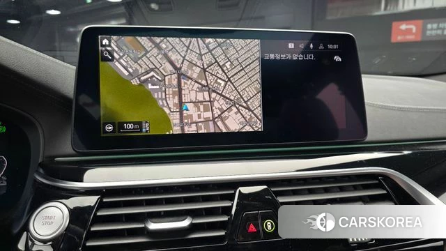 BMW 5 Series (G30) 2021 Белый из Кореи, фото 4
