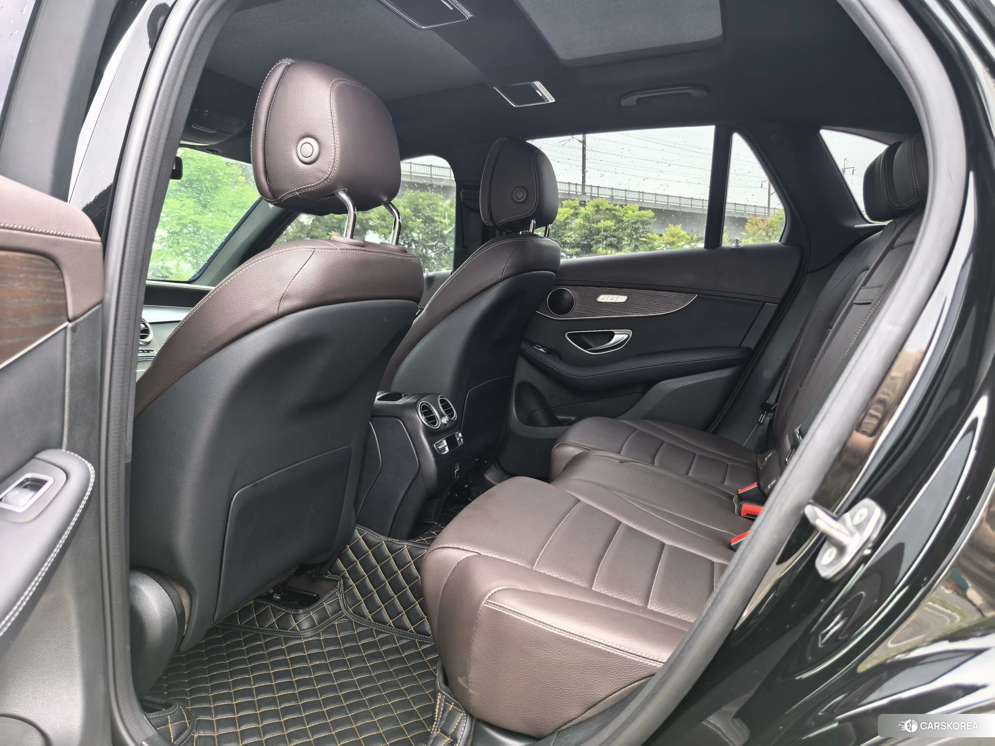 Mercedes-Benz GLC 2021 Черный из Китая, фото 4