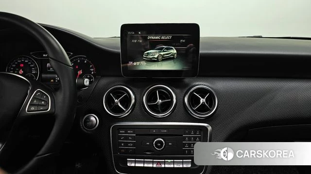 Mercedes-Benz A-Class W176 2018 Черный из Кореи, фото 4