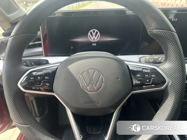 Volkswagen Lingdu 2023 Красный из Китая, фото 4