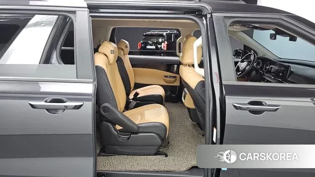 Kia Carnival 4th generation 2023 Серый из Кореи, фото 4