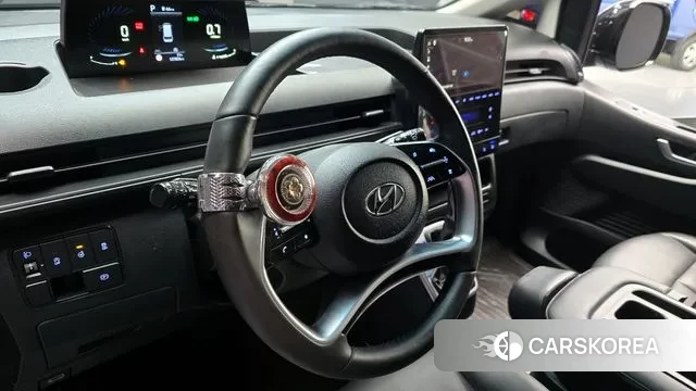 Hyundai Staria 2023 Черный из Кореи, фото 4