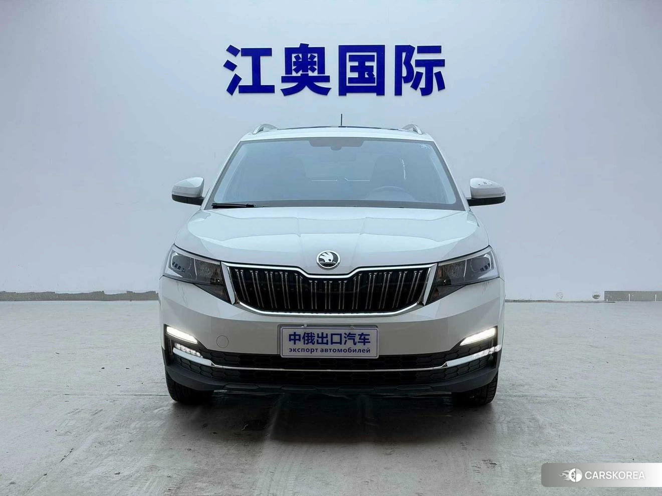 Skoda Komick 2022 Белый из Китая, фото 4
