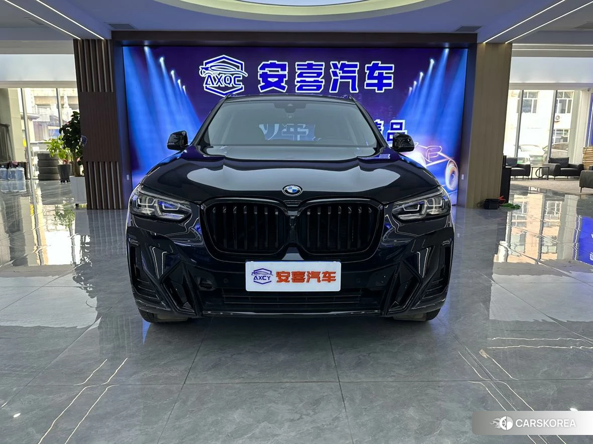 BMW X3 2021 Черный из Китая, фото 4