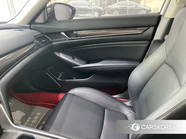 Honda Accord 2023 Белый из Китая, фото 4