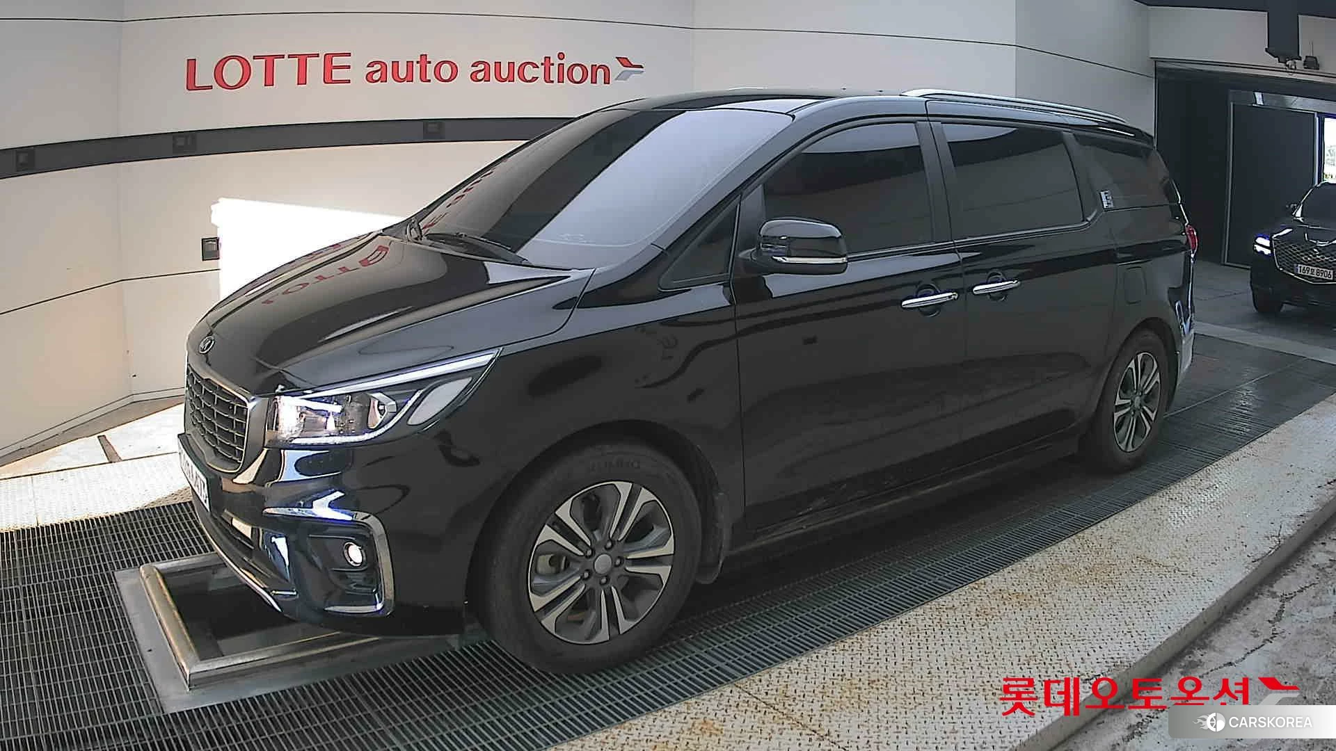 Kia Carnival 2020 Aurora Black Pearl из Кореи, фото 4