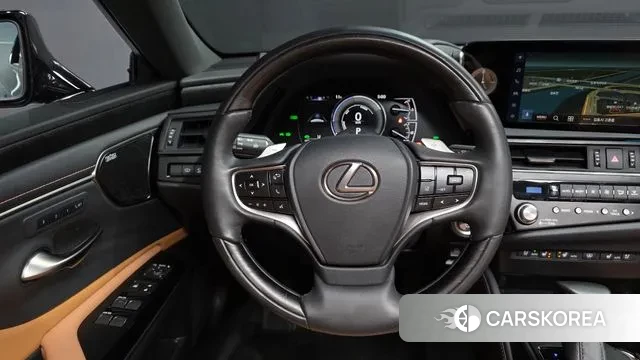 Lexus ES300h 7th generation 2023 Серый из Кореи, фото 4