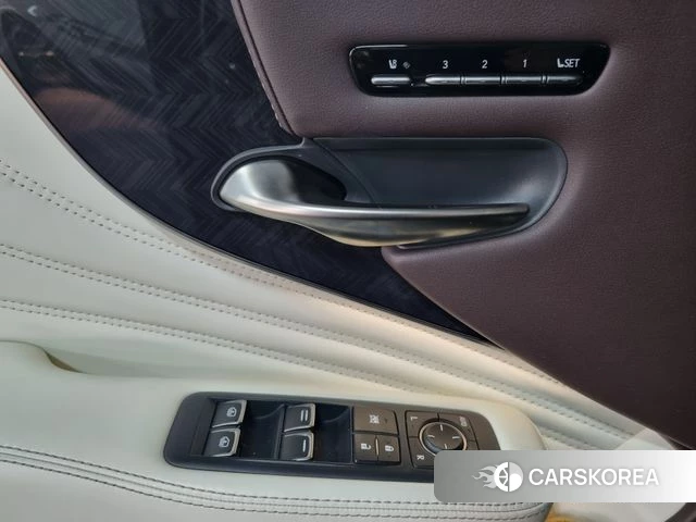 Lexus LS500 5th generation 2020 Серый из Кореи, фото 4