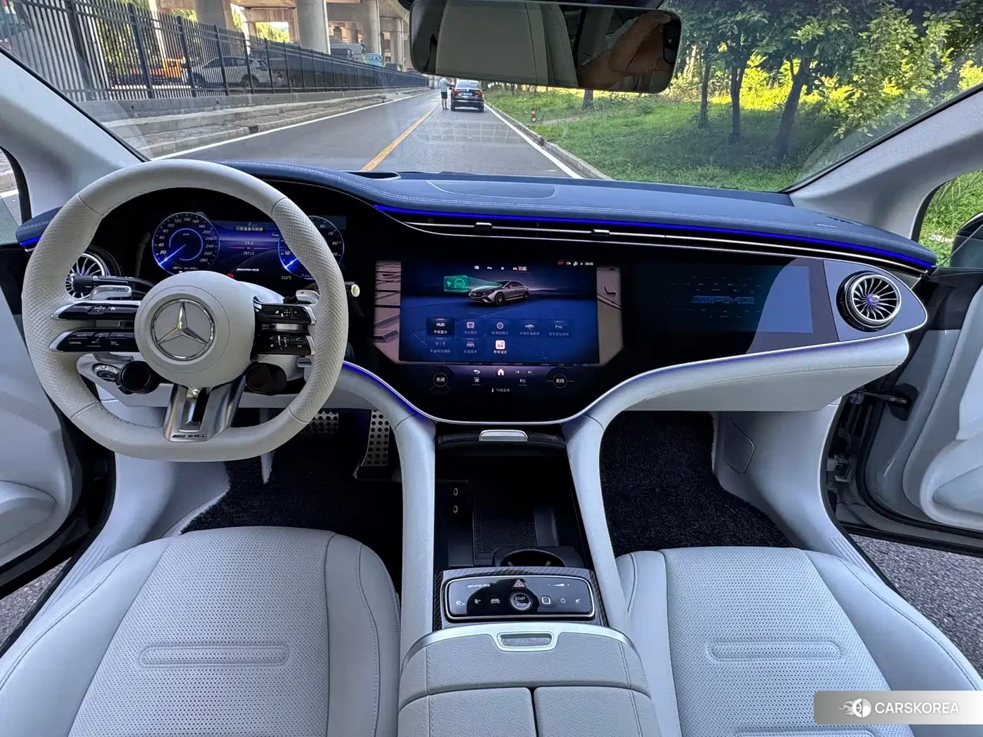 Mercedes-Benz EQE AMG 2023 Silver/gray из Китая, фото 4