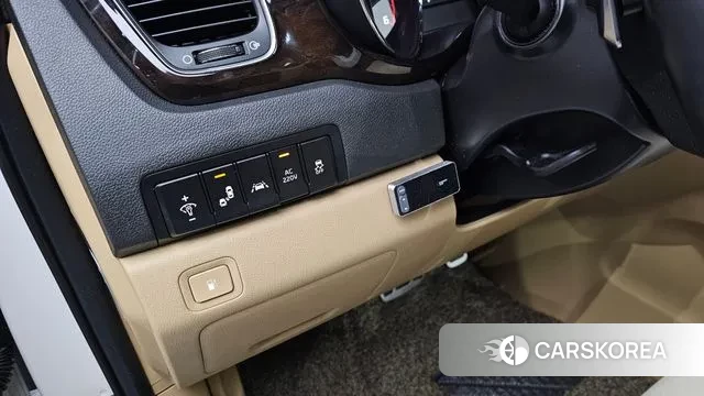 Kia The New Carnival 2018 Белый из Кореи, фото 4