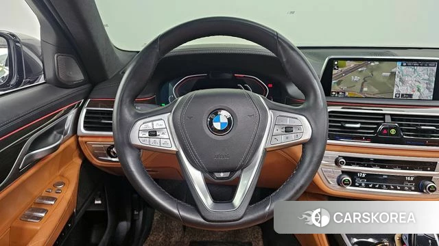 BMW 7 Series (G11) 2021 Черный из Кореи, фото 4