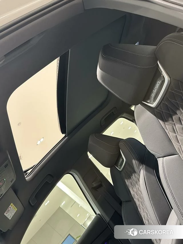 Audi Q4 e-tron 2023 Синий из Китая, фото 4
