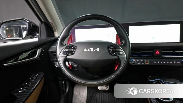 Kia EV6 2021 Жемчужный цвет из Кореи, фото 4