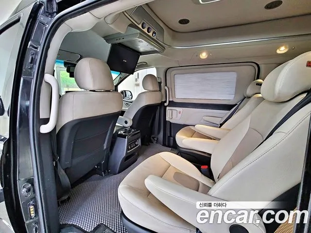 Hyundai The New Grand Starex 2018 Черный из Кореи, фото 4