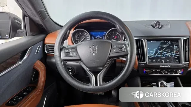 Maserati Levante 2018 Черный из Кореи, фото 4