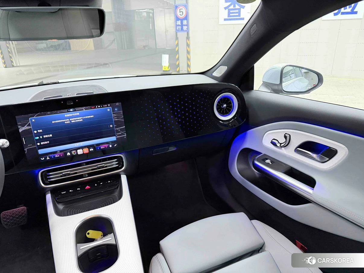 Mercedes-Benz CLA EV 2025 Серебристо-серый из Китая, фото 4