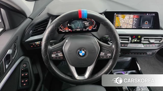 BMW 1 Series (F40) 2022 Белый из Кореи, фото 4