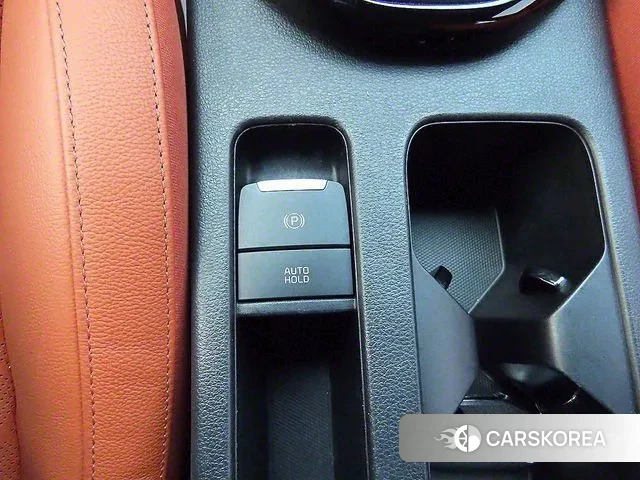 Kia The New K3 2nd generation 2023 Белый из Кореи, фото 4