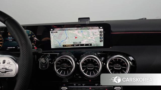 Mercedes-Benz A-Class W177 2022 Белый из Кореи, фото 4