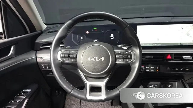Kia The New K5 3rd generation 2024 Белый из Кореи, фото 4