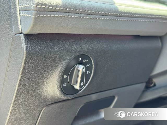 Volkswagen Sagitar 2025 Темно-серый из Китая, фото 4