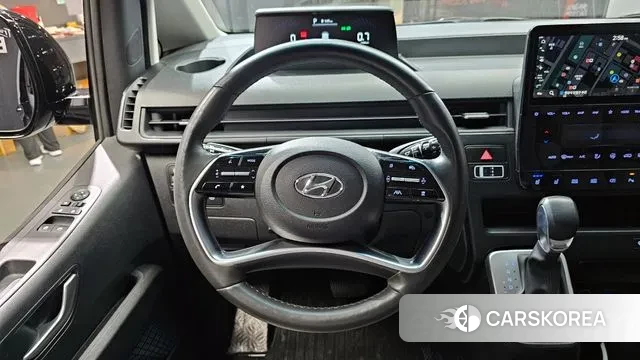 Hyundai Staria 2022 Черный из Кореи, фото 4