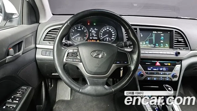 Hyundai Avante AD 2018 Белый из Кореи, фото 4