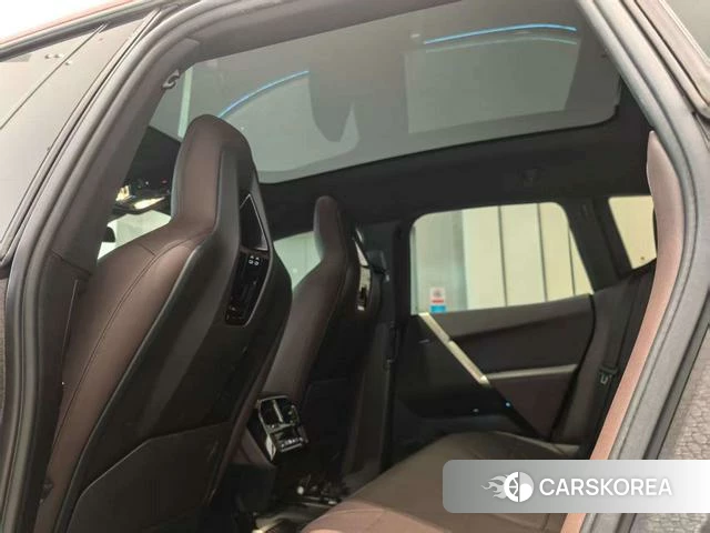 BMW iX 2022 Красный из Китая, фото 4