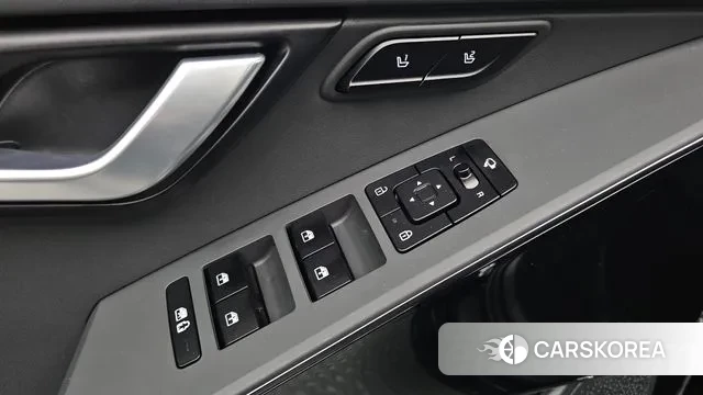 Kia Di Ol Nu Niro 2024 Черный из Кореи, фото 4