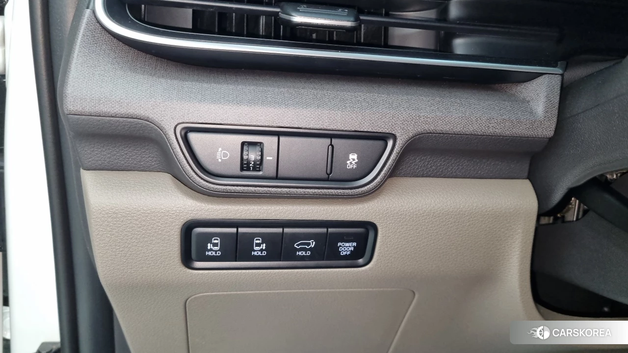 Kia The New Carnival 4th Generation 2025 Белый из Кореи, фото 4