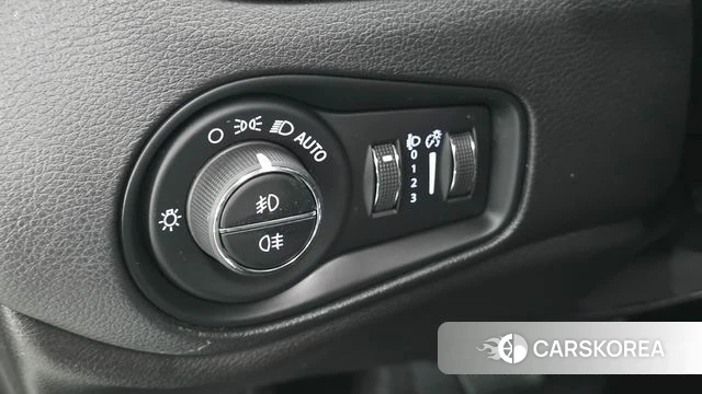 Jeep Renegade 2019 Черный из Кореи, фото 4