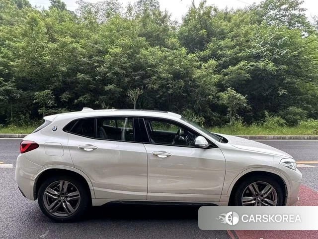 BMW X2 2022 Белый из Китая, фото 4