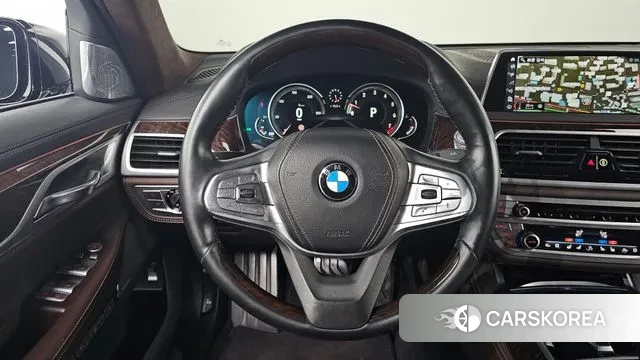BMW 7 Series (G11) 2018 Черный из Кореи, фото 4