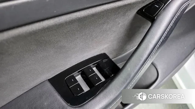 Tesla Model 3 2020 Белый из Кореи, фото 4