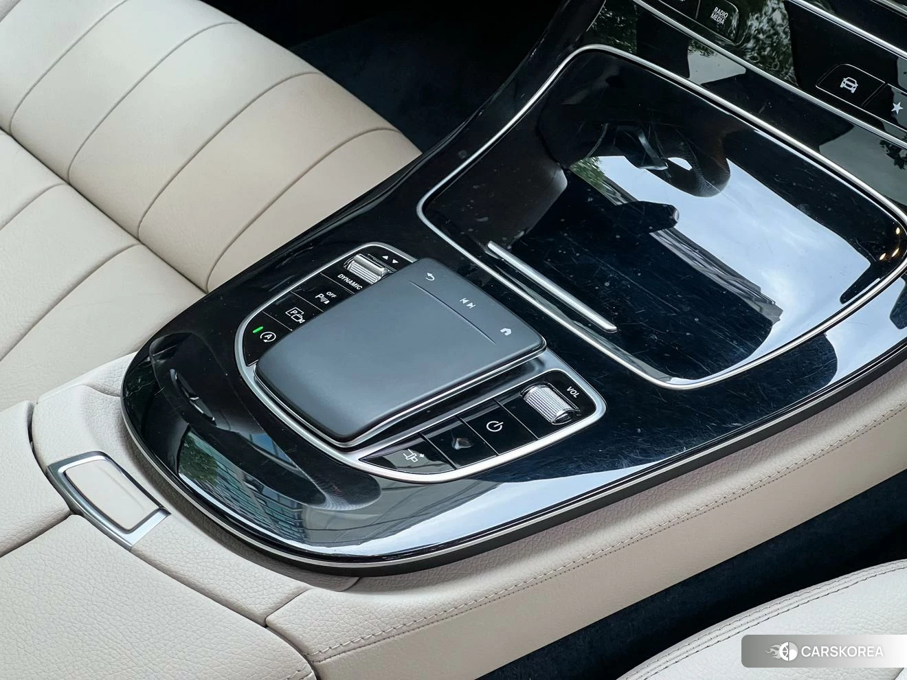 Mercedes-Benz E-class (imported) 2022 Зеленый из Китая, фото 4