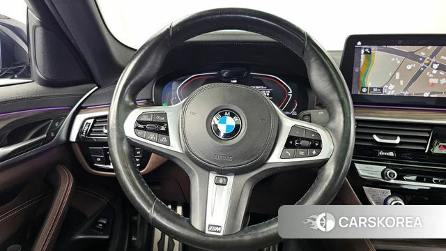 BMW 5 Series (G30) 2021 Черный из Кореи, фото 4