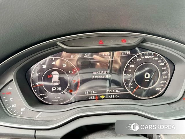 Audi Q5L 2021 Черный из Китая, фото 4