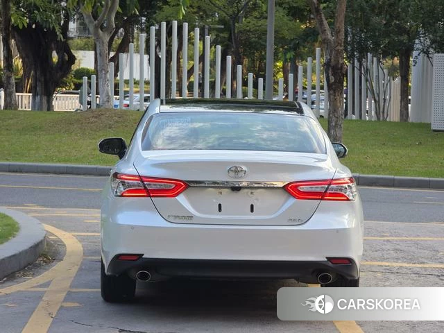 Toyota Camry 2020 Белый из Китая, фото 4