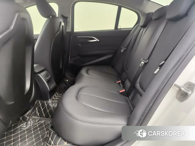 BMW 1 series 2020 Белый из Китая, фото 4